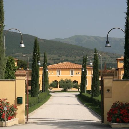 Delfina Palace Hotel Foligno Exterior foto