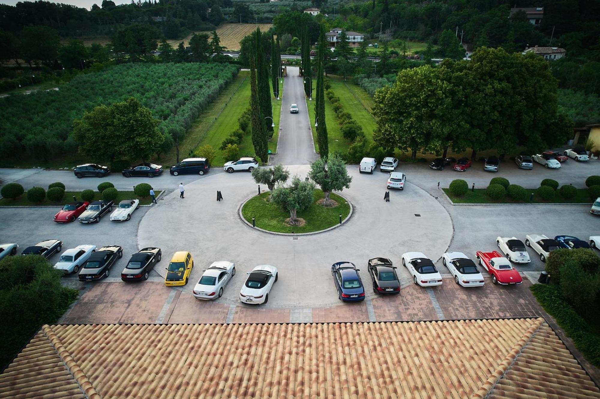 Delfina Palace Hotel Foligno Exterior foto